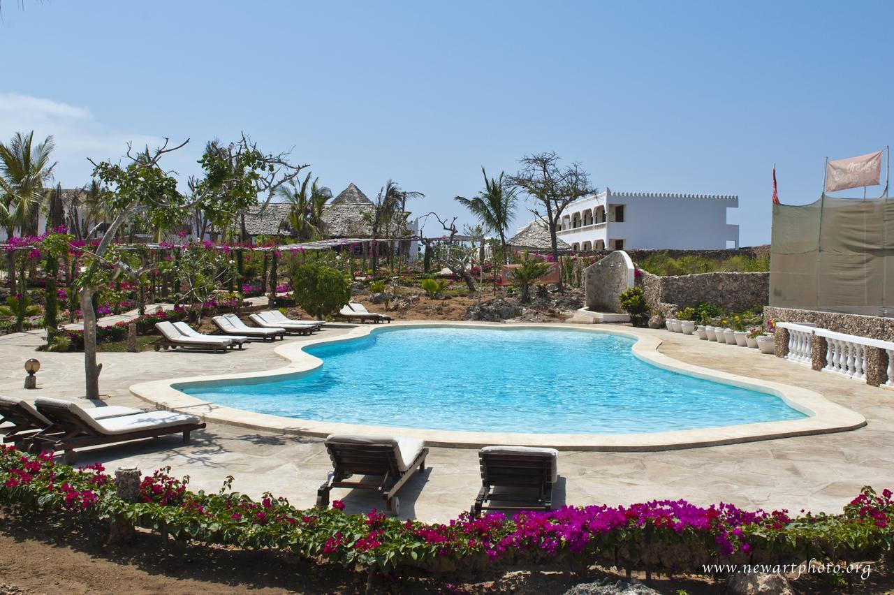 Jumbo Watamu Hotell Eksteriør bilde