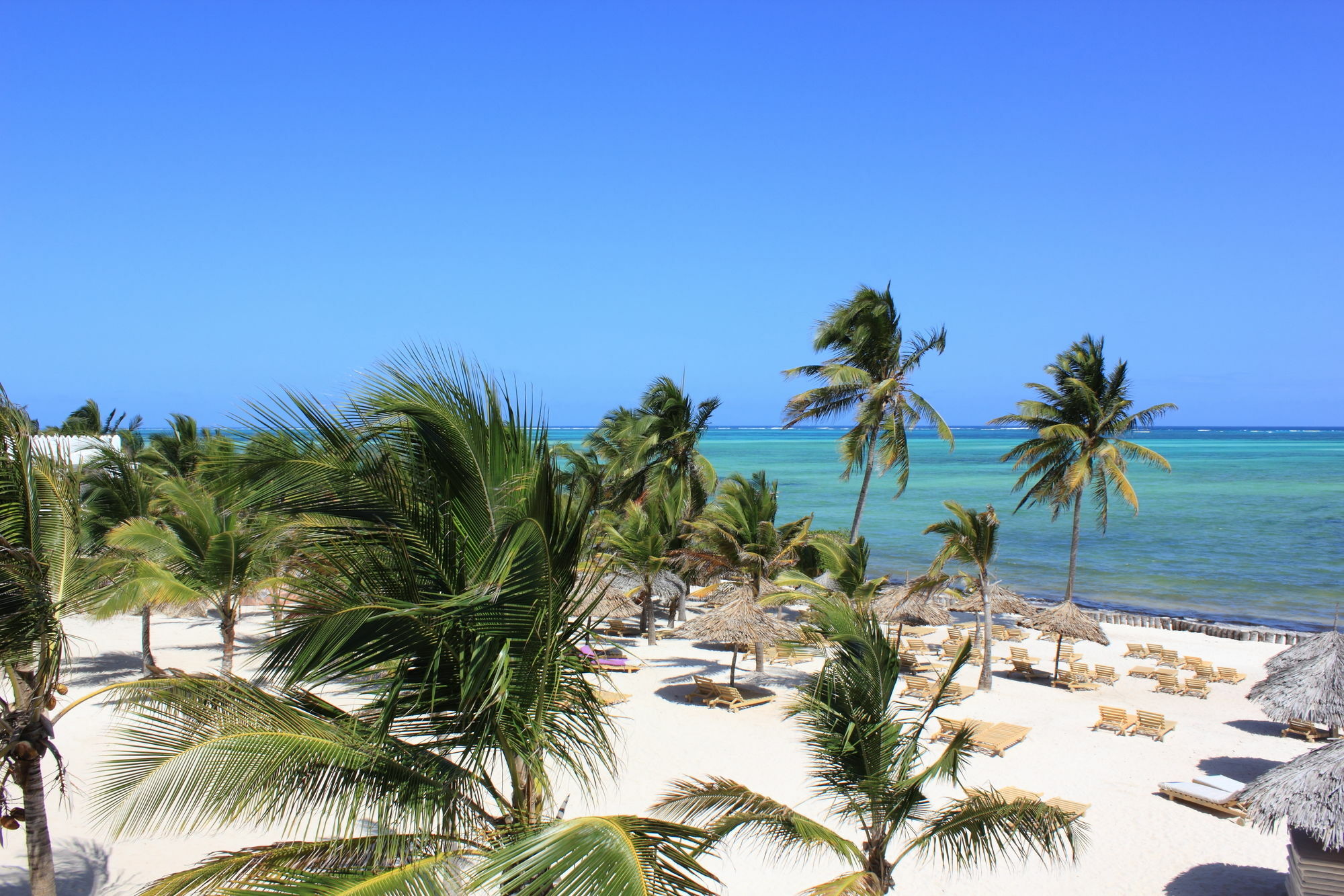 Jumbo Watamu Hotell Eksteriør bilde