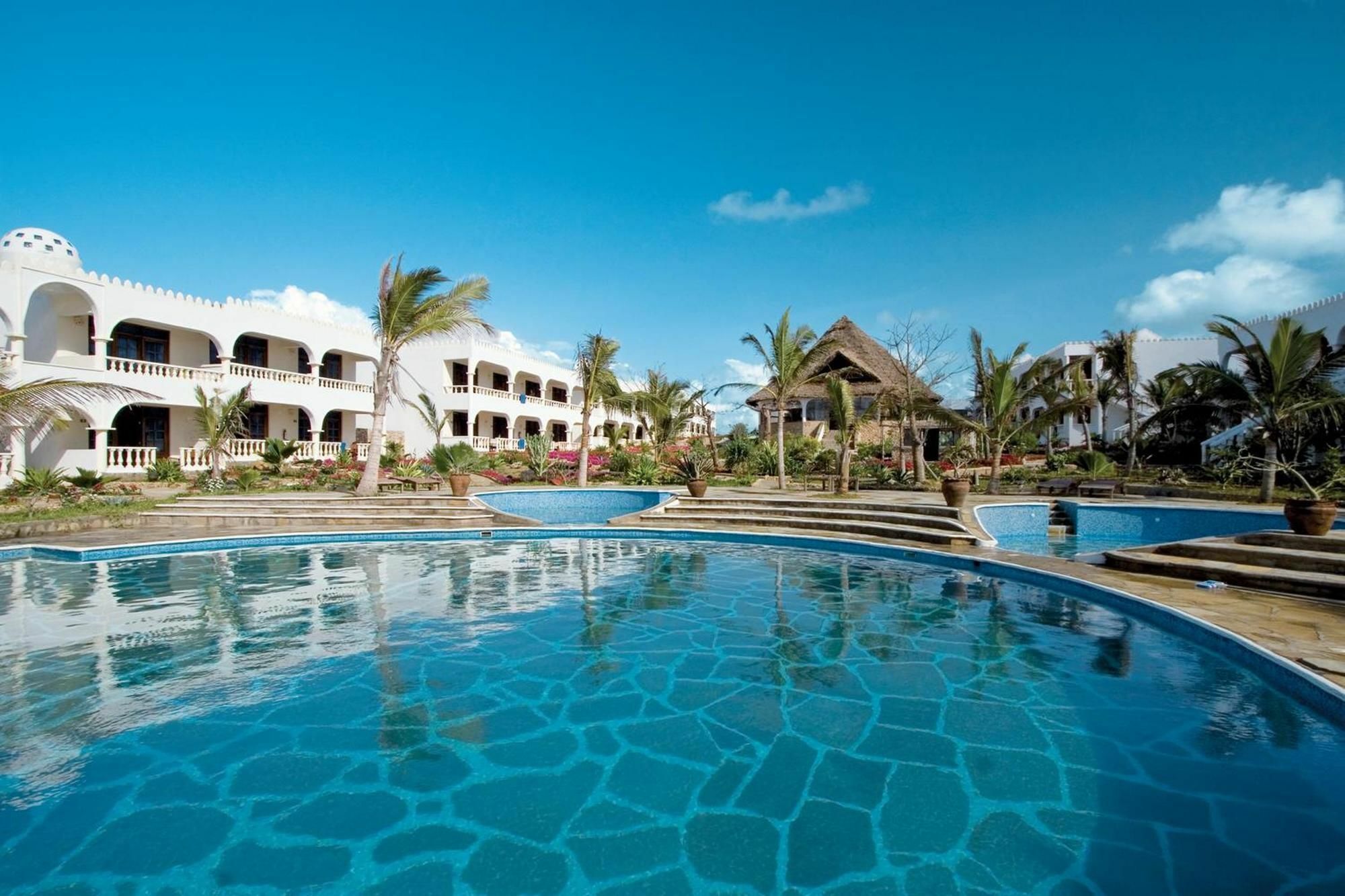 Jumbo Watamu Hotell Eksteriør bilde