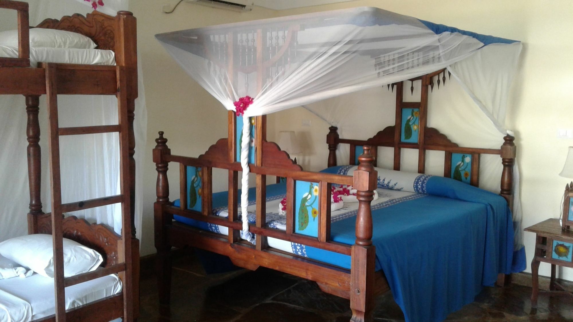 Jumbo Watamu Hotell Eksteriør bilde